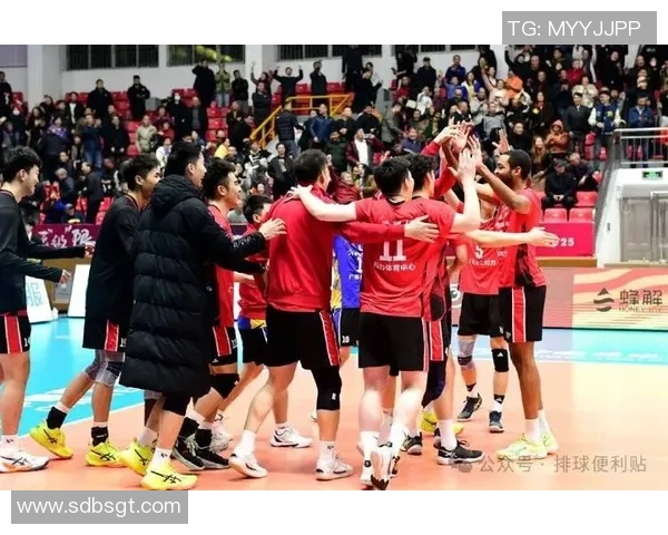 广州排球队在全国排球速度排行榜中荣获第七名展现实力与潜力 广州排球队在全国排球速度排行榜中荣获第七名展现实力与潜力