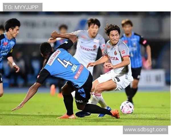 深圳足球队在大师赛中的状态分析与表现评估 深圳足球队在大师赛中的状态分析与表现评估